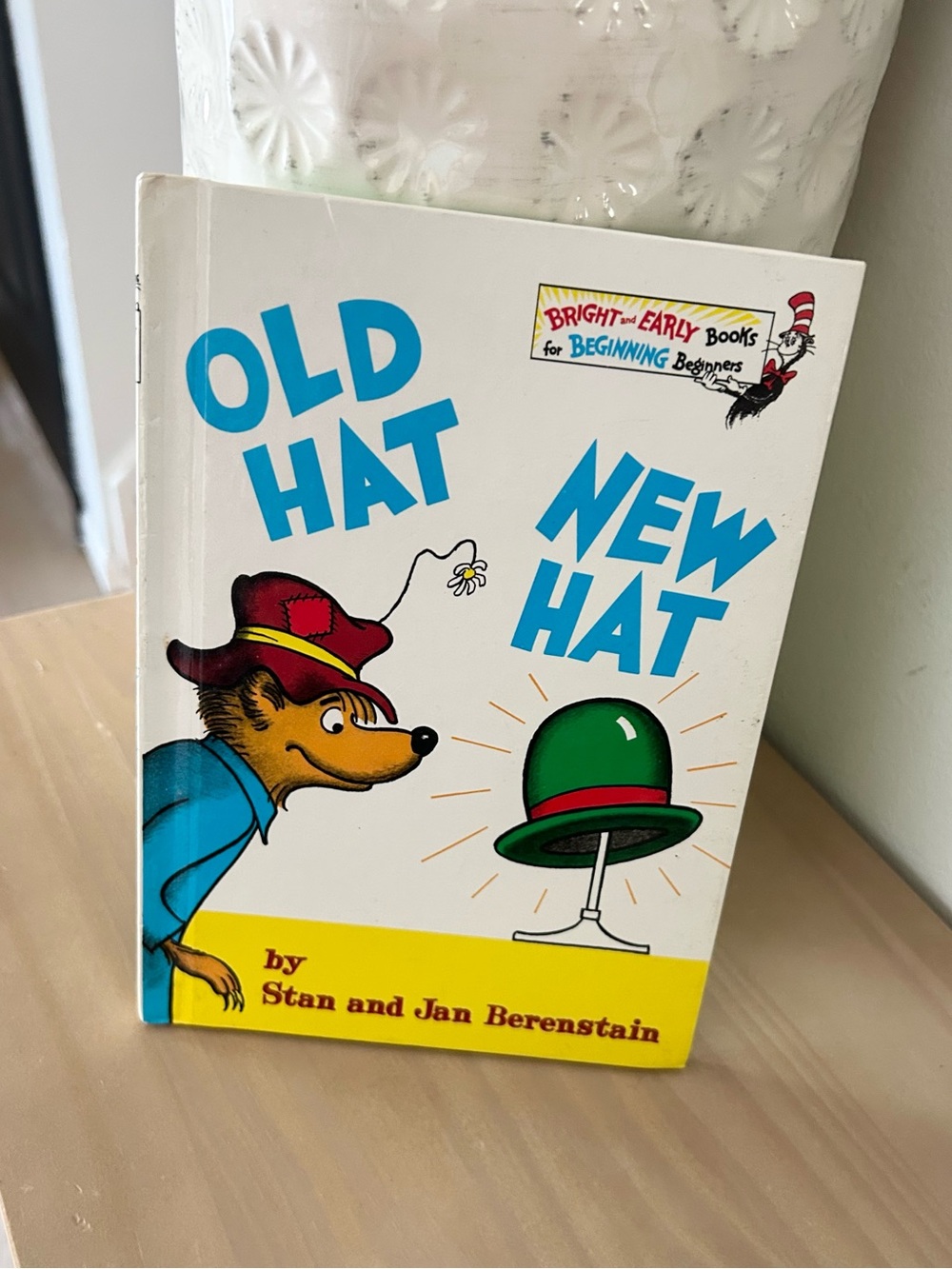 Vintage Old Hat New Hat Hardcover Book Stan & Jan Berenstain 1970